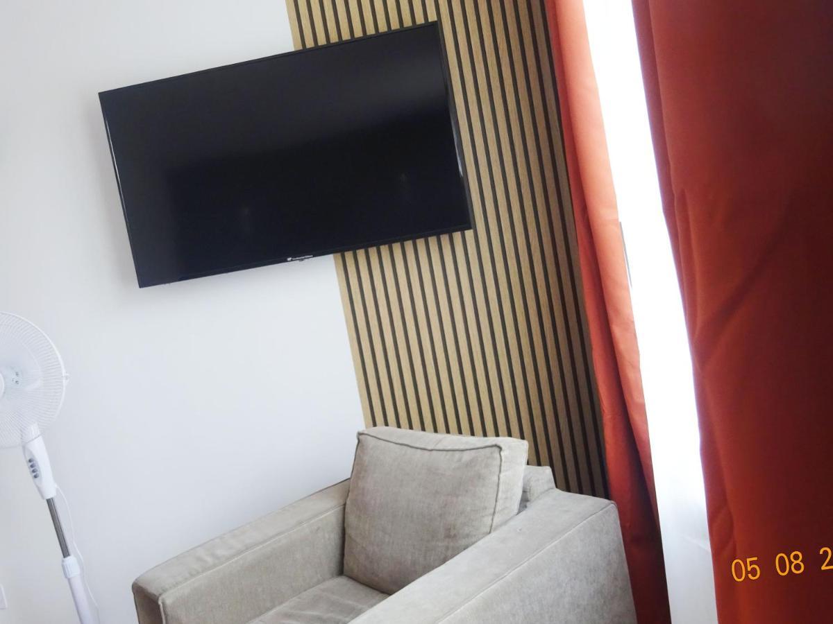 Intello - Studio Tout Confort Centre-Ville Nogent-Le-Rotrou Ngoại thất bức ảnh